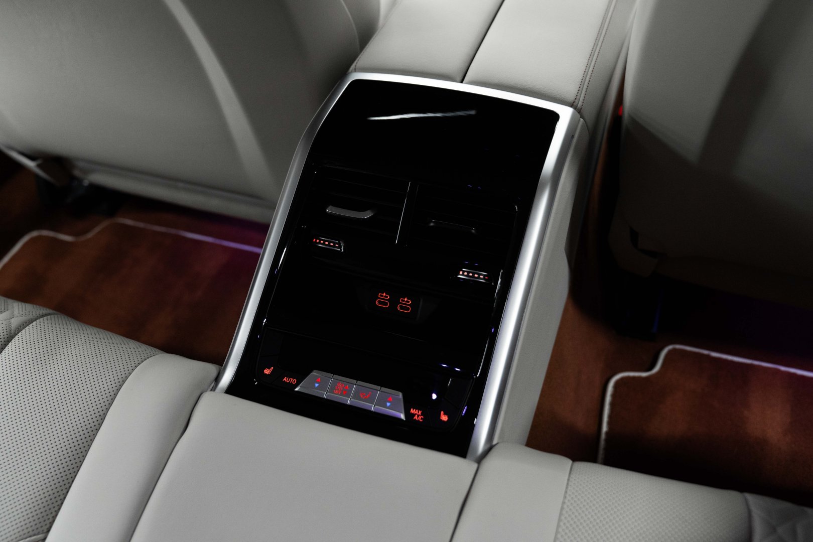 BMW M8 Competition Gran Coupe Individual