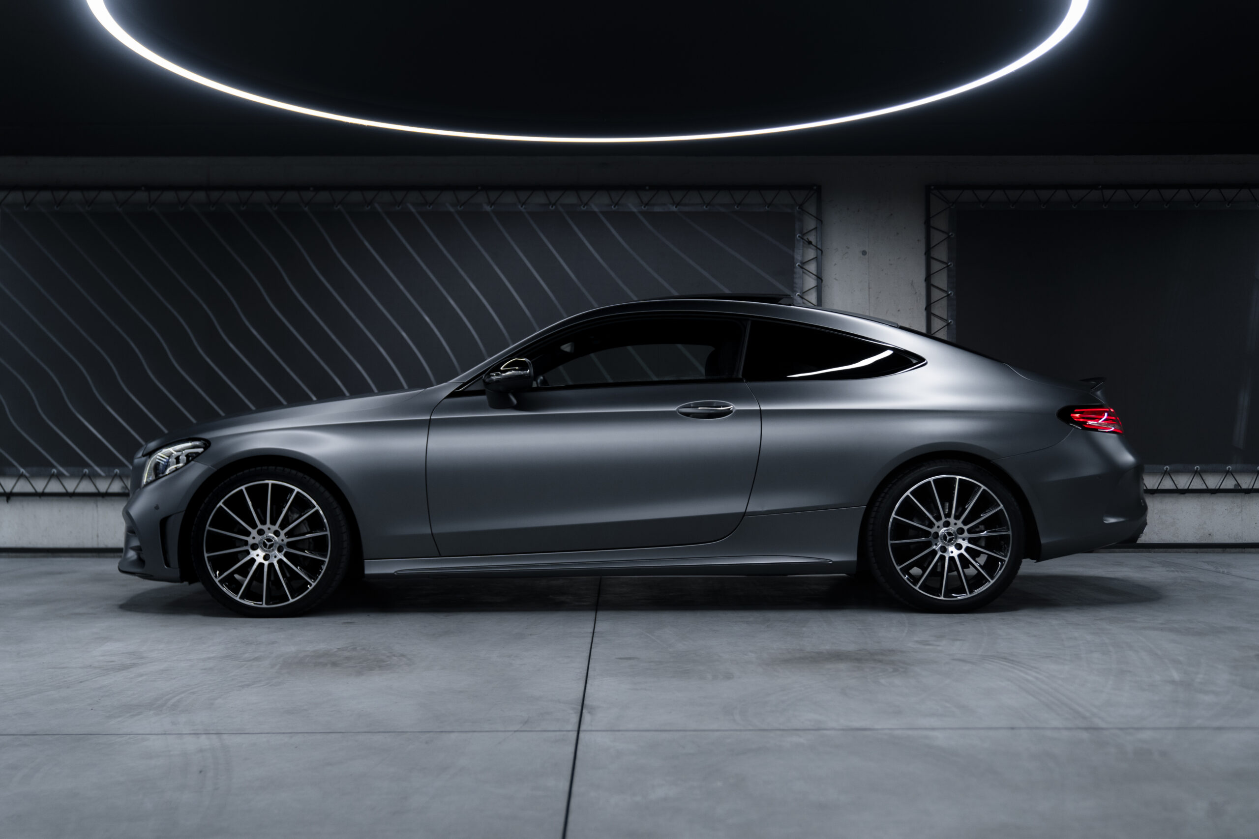 MERCEDES-BENZ C 200 COUPE AMG