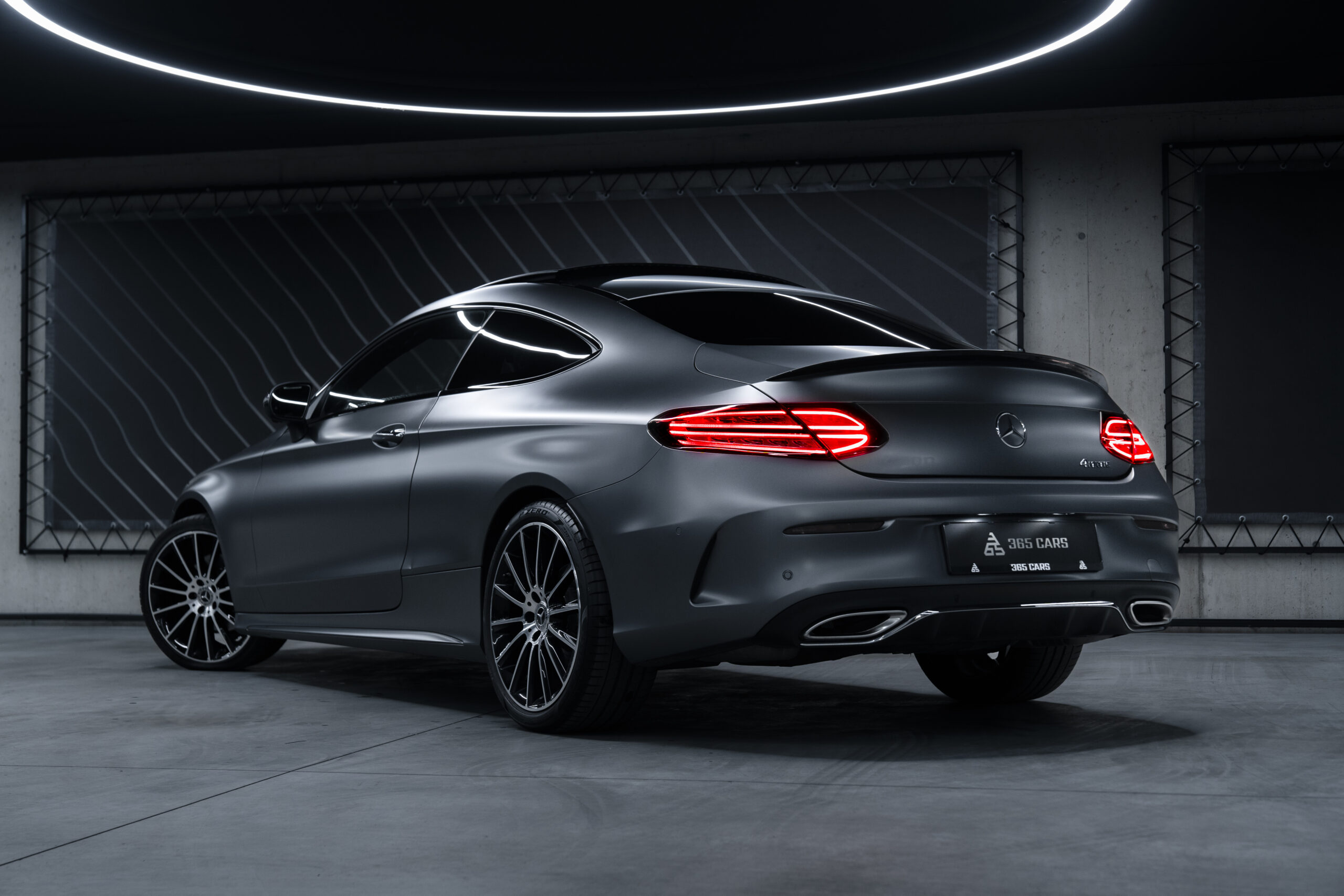 MERCEDES-BENZ C 200 COUPE AMG